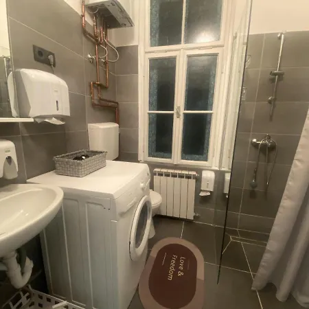 Fg Boutique * Σαράγεβο